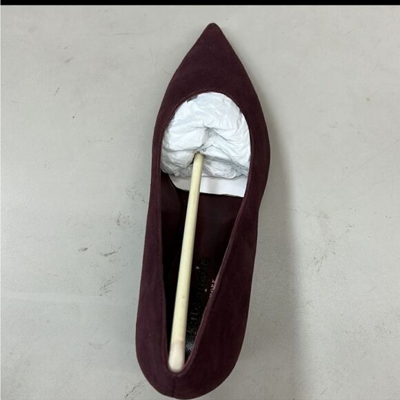 KATE SPADE Dale Kitten Heels In Deep Russe Goat Leather Pumps NIB - Picture 4 of 8